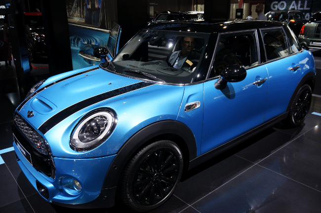 The new New MINI Hardtop 5-Door.