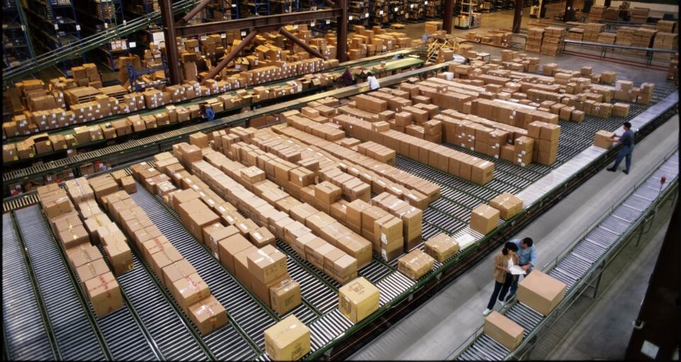 box-filled-warehouse