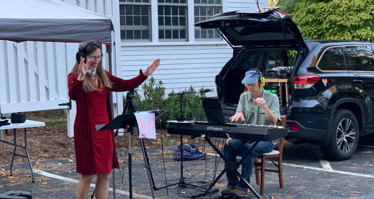 Kathryn and Bryce Denney Driveway Choir