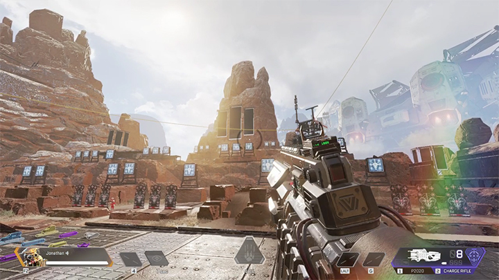 Screenshots of the two games. Upper panel shows Apex Legends