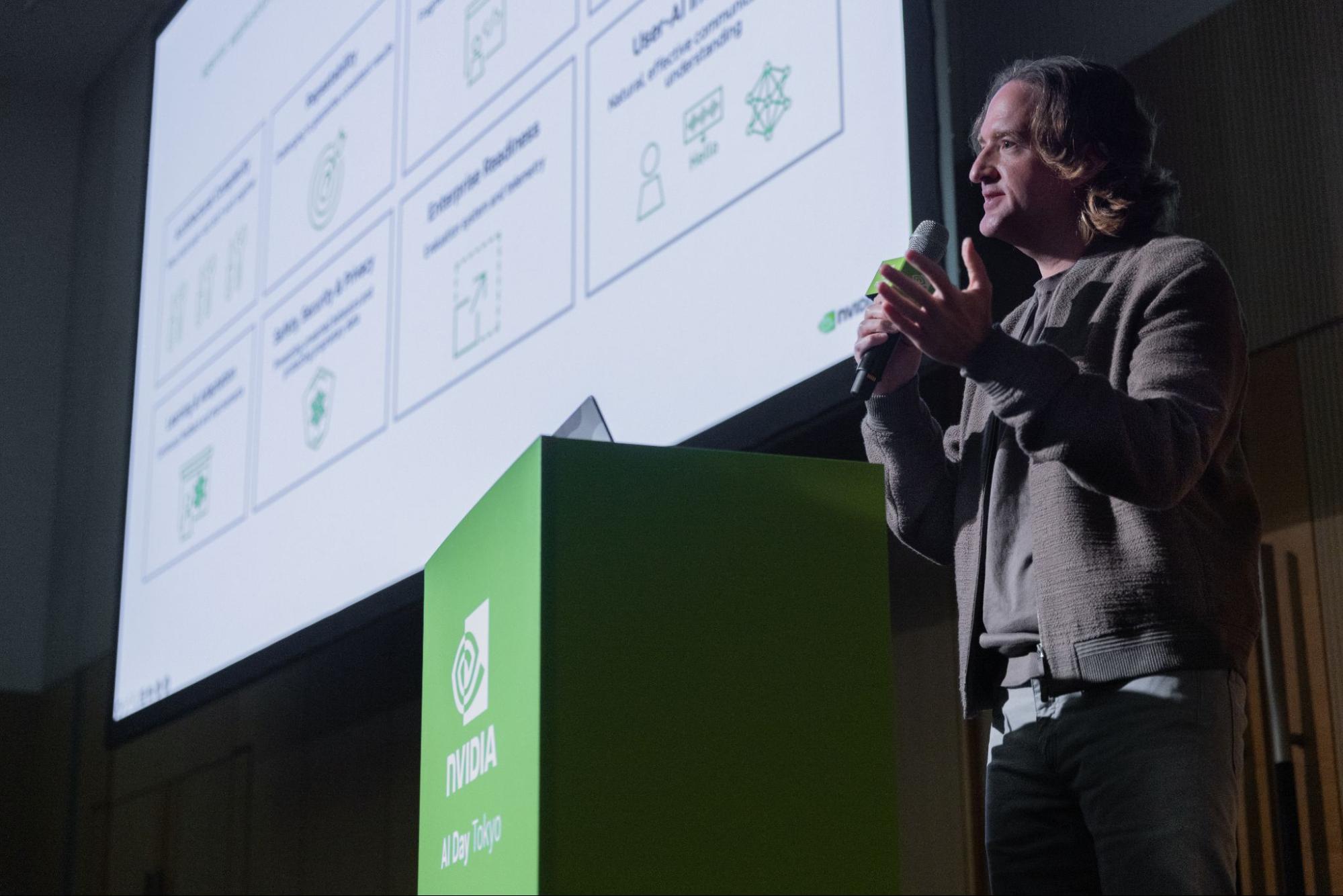 Bartley Richardson, senior director of engineering at NVIDIA, provides an overview of agentic AI at the event.